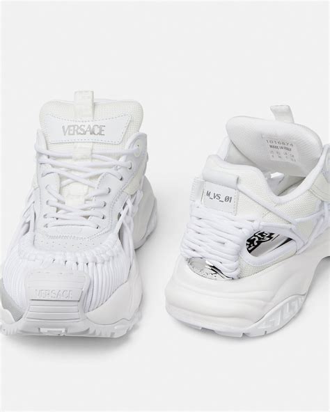 Versace: White Mercury M